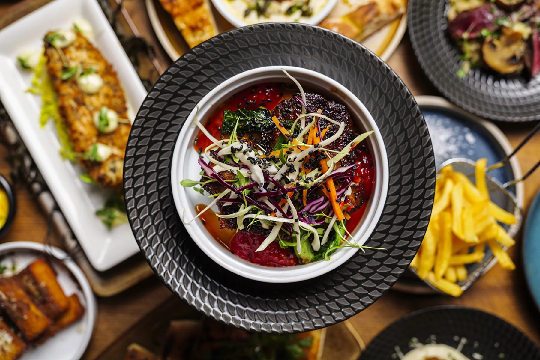 Season table service