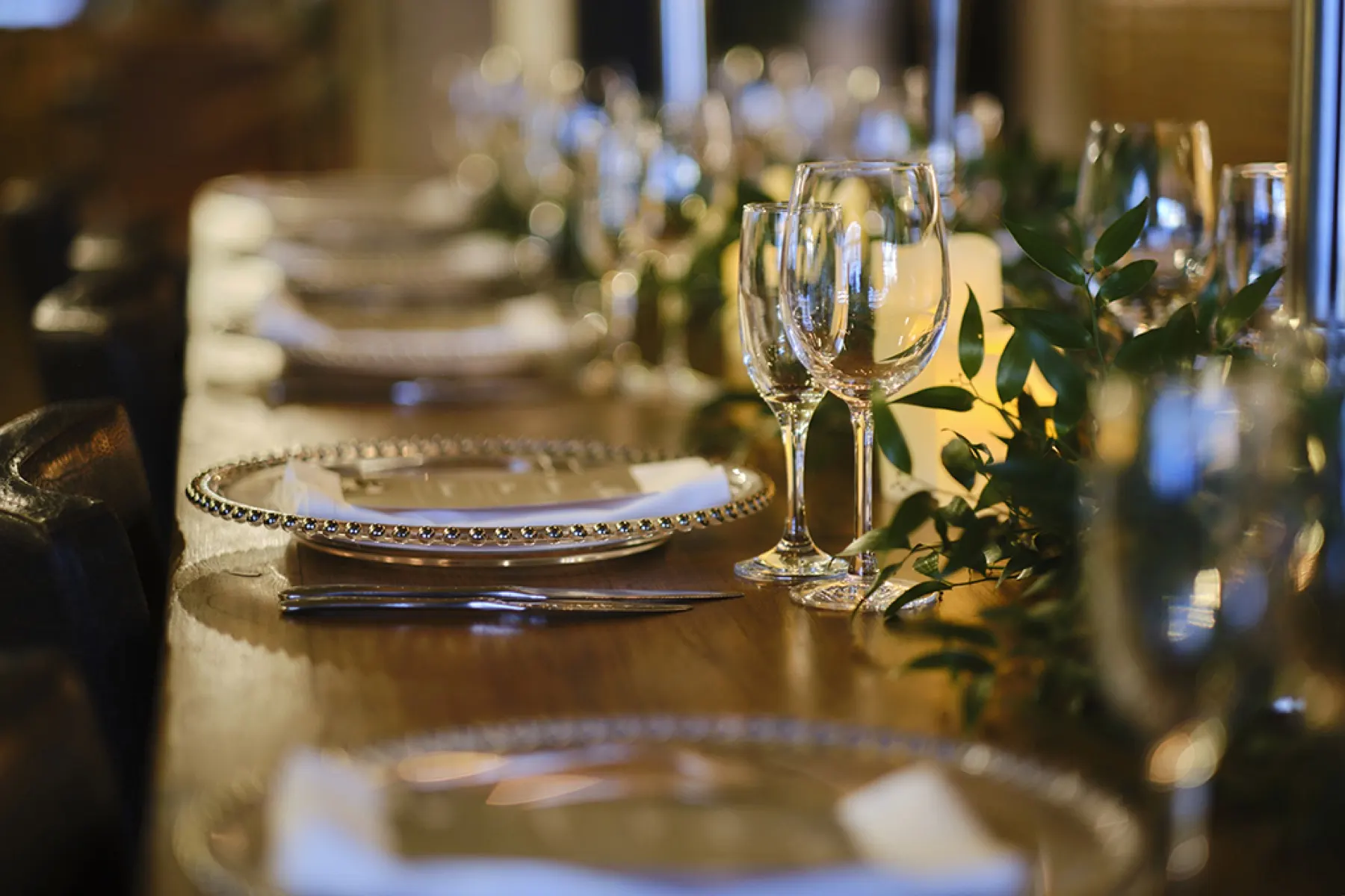 Season Quayside table setting